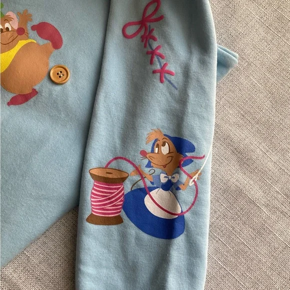 LG Disney Cinderella Sewing Mice Hoodie - Picture 8 of 13